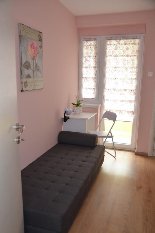 Apartment Marija Sremska Mitrovica Eksteriør bilde
