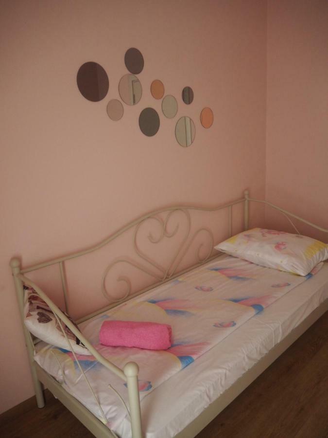 Apartment Marija Sremska Mitrovica Eksteriør bilde